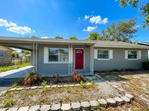 606 Holt Circle Winter Haven FL 33880