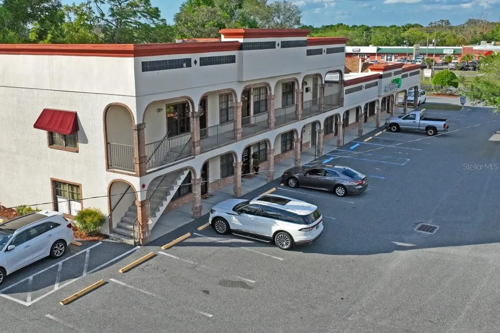 5330 Spring Hill Drive Spring Hill FL 34606