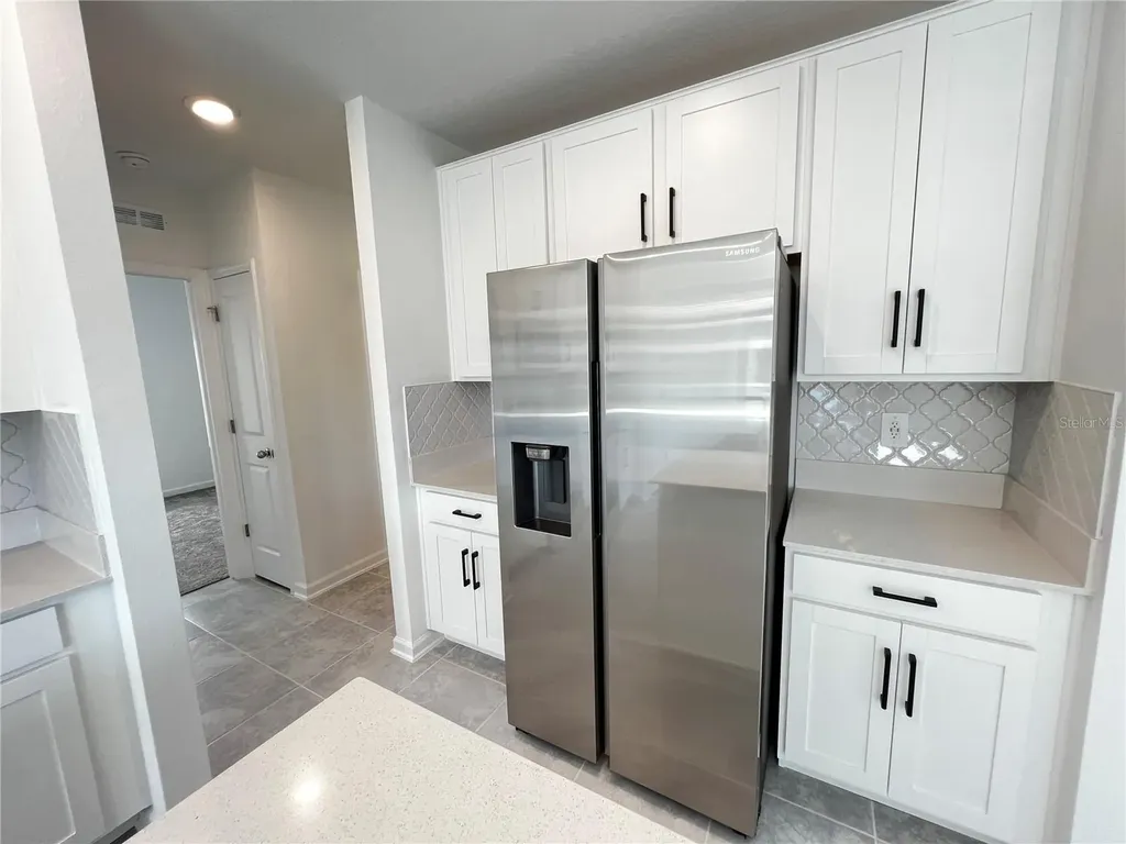 2010 Punch Bowl Avenue Davenport FL 33837