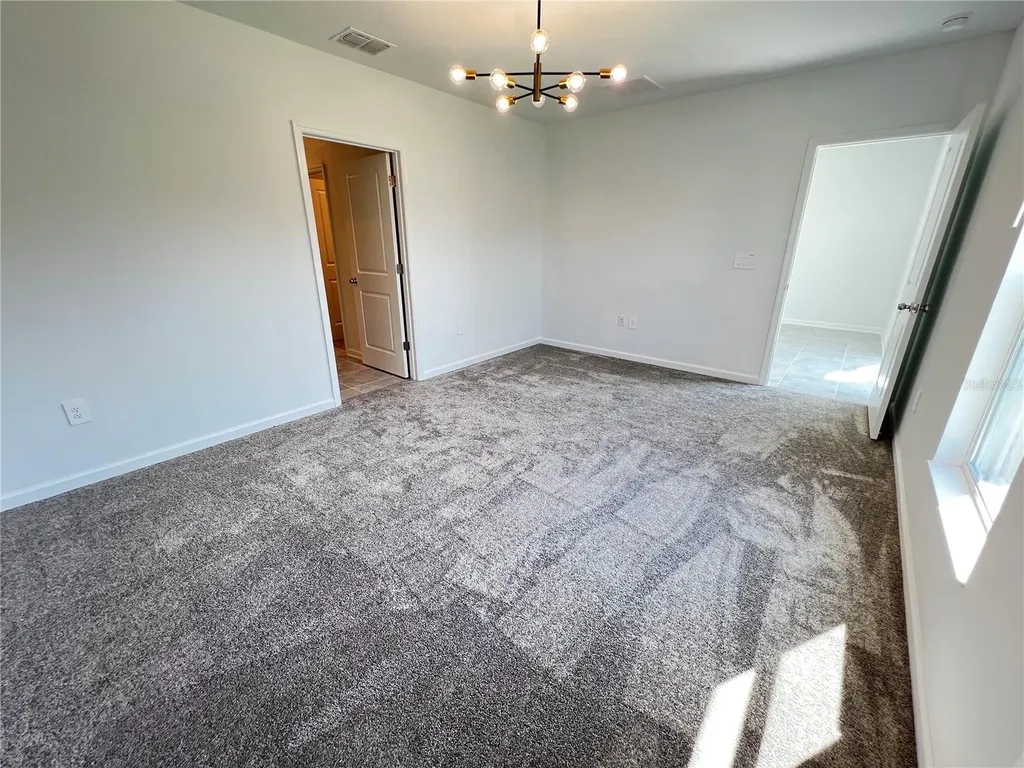 2010 Punch Bowl Avenue Davenport FL 33837