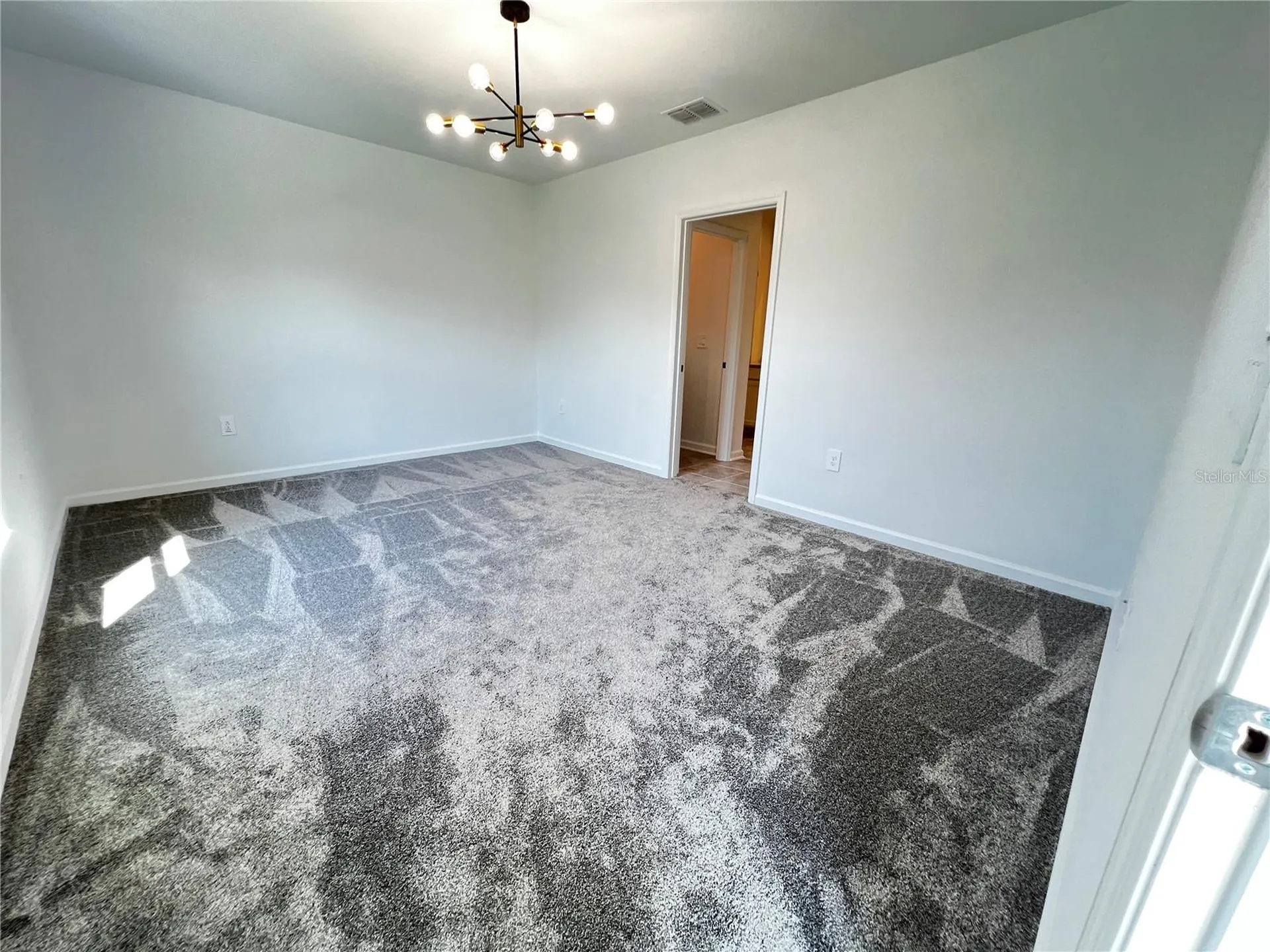 2010 Punch Bowl Avenue Davenport FL 33837