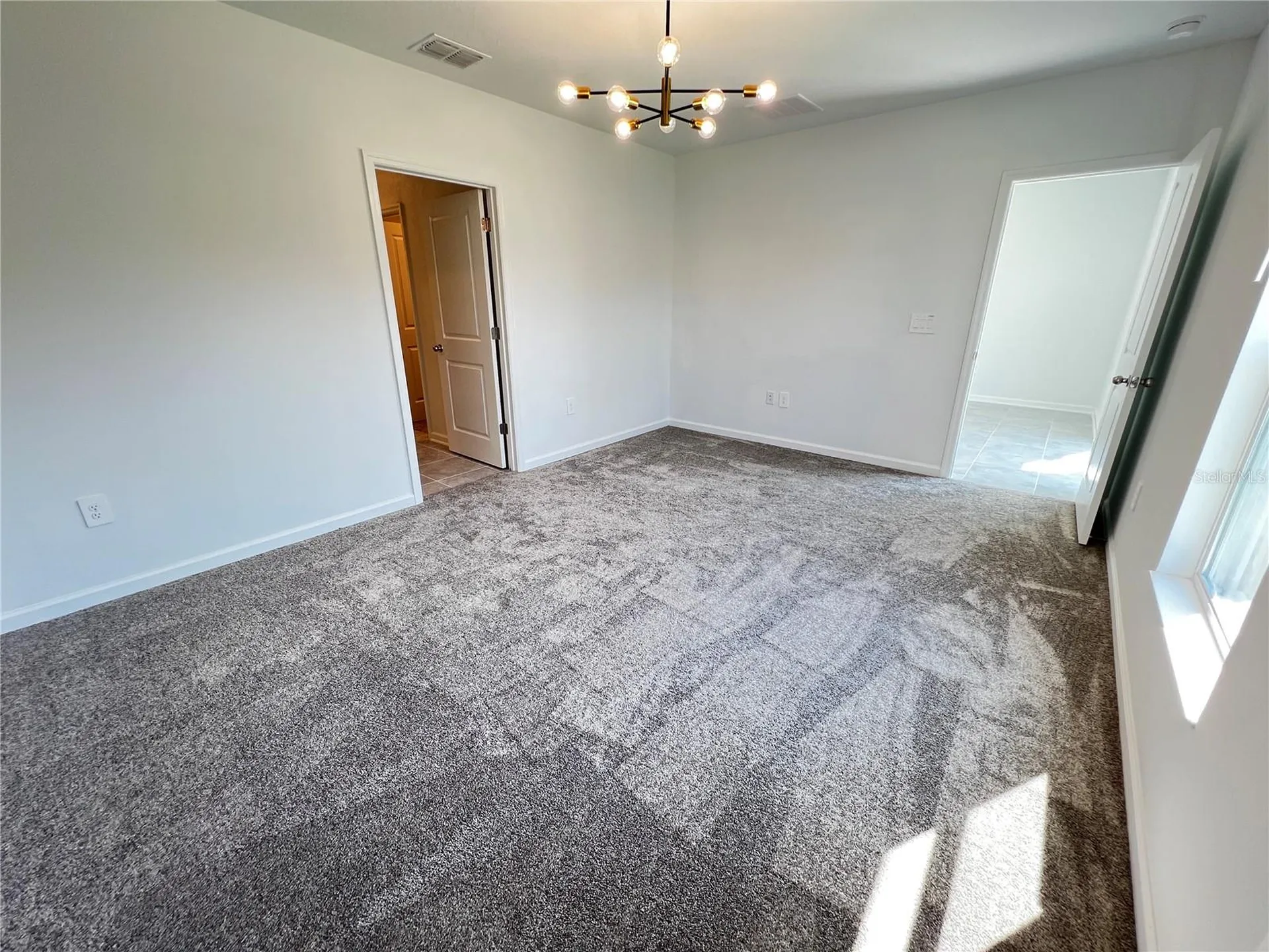2010 Punch Bowl Avenue Davenport FL 33837