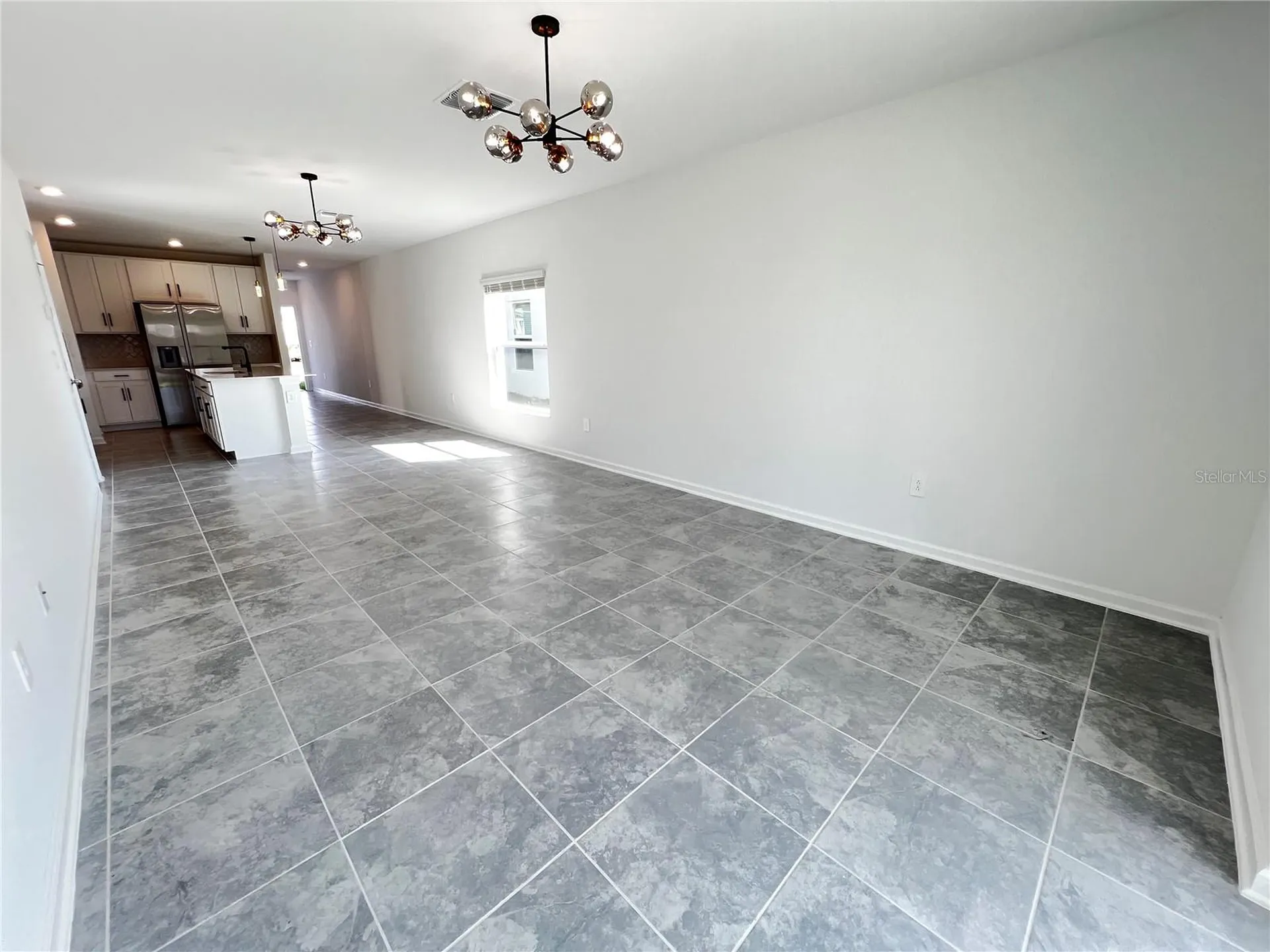 2010 Punch Bowl Avenue Davenport FL 33837