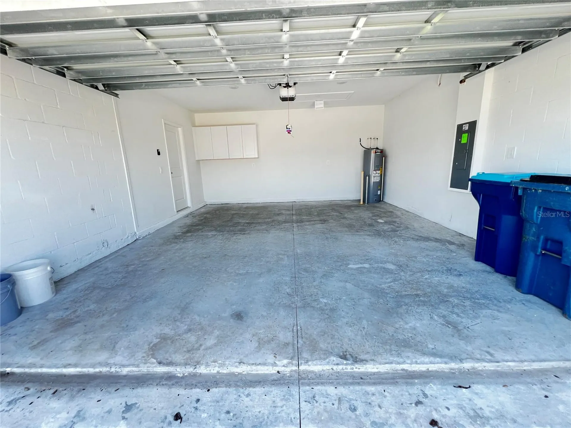 2010 Punch Bowl Avenue Davenport FL 33837