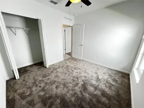2010 Punch Bowl Avenue Davenport FL 33837