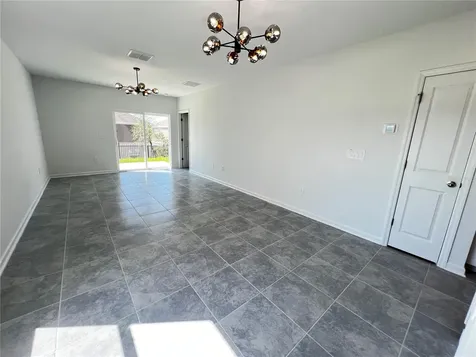 2010 Punch Bowl Avenue Davenport FL 33837