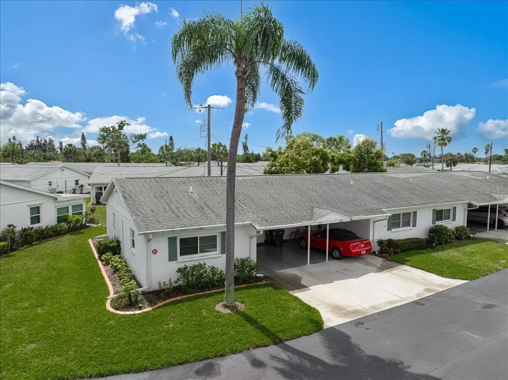 2222 Orange Blossom Lane Bradenton FL 34207