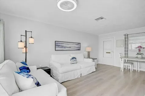 2222 Orange Blossom Lane Bradenton FL 34207