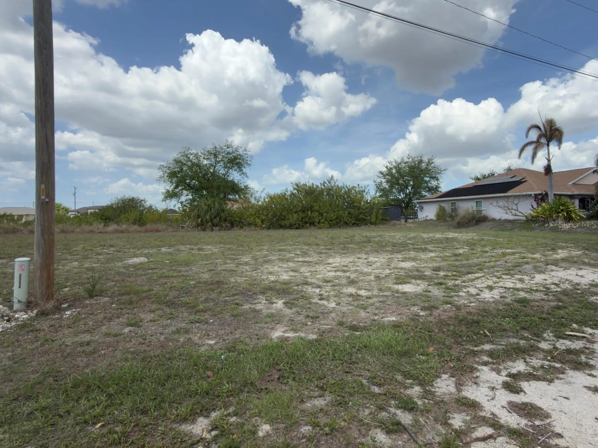 2206 NE 1st Place Cape Coral FL 33909