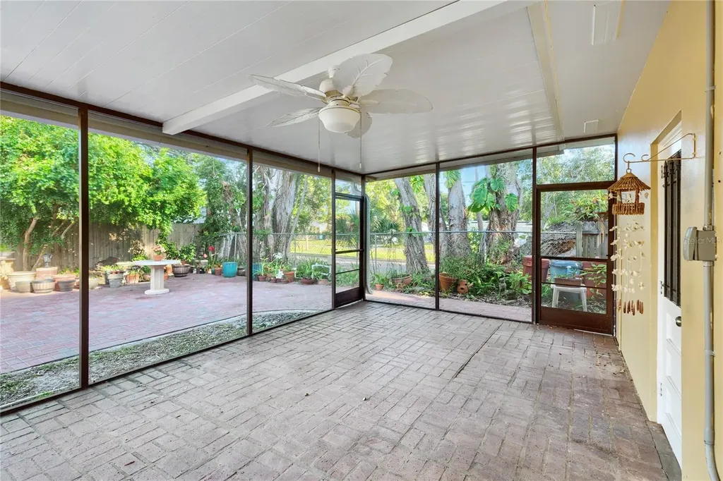 1109 S San Remo Avenue Clearwater FL 33756