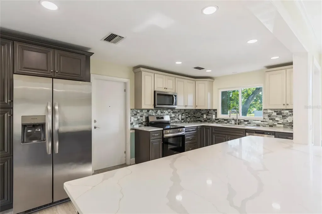 1109 S San Remo Avenue Clearwater FL 33756