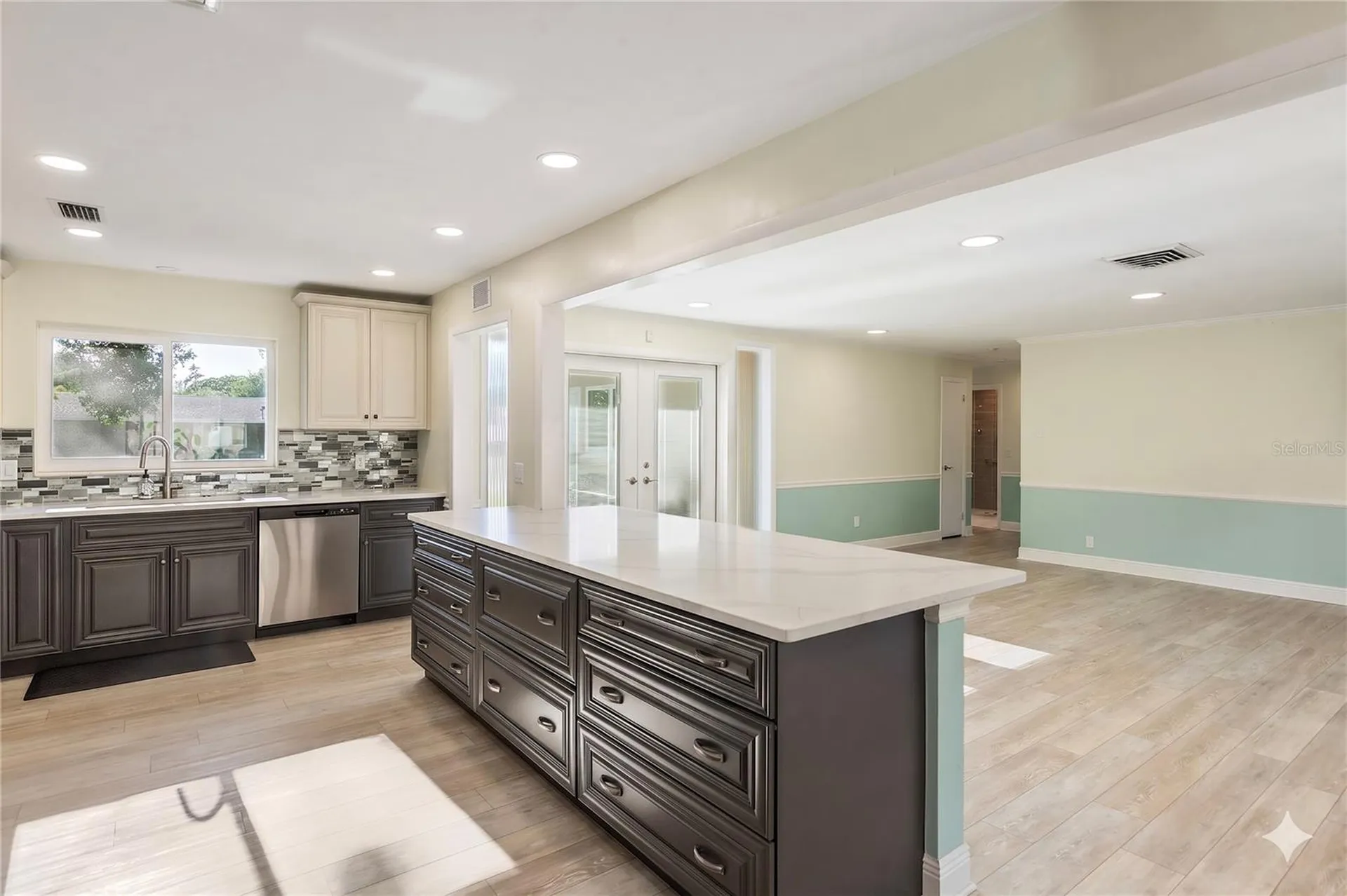 1109 S San Remo Avenue Clearwater FL 33756