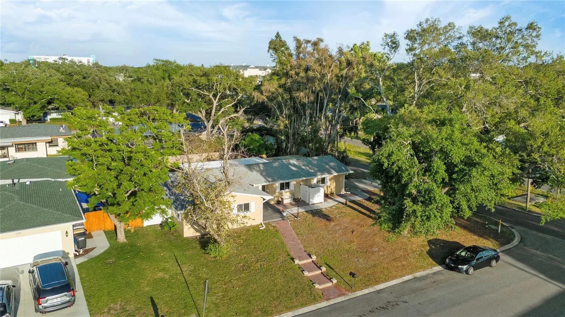 1109 S San Remo Avenue Clearwater FL 33756