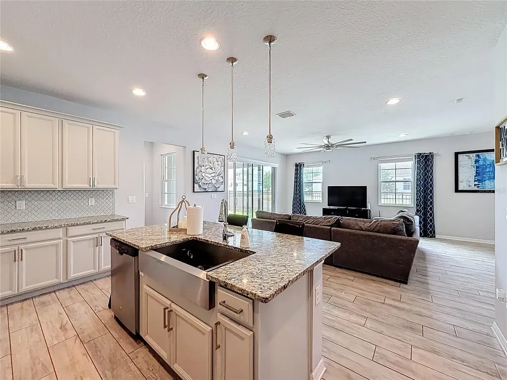 8150 Gray Kingbird Drive Winter Garden FL 34787