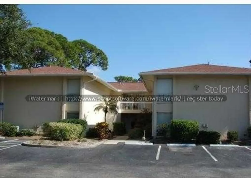 2121 Wood Street Sarasota FL 34237