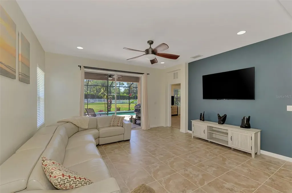 1526 Westover Avenue Parrish FL 34219