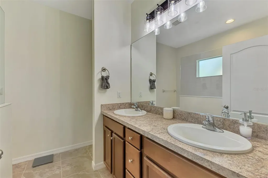 1526 Westover Avenue Parrish FL 34219