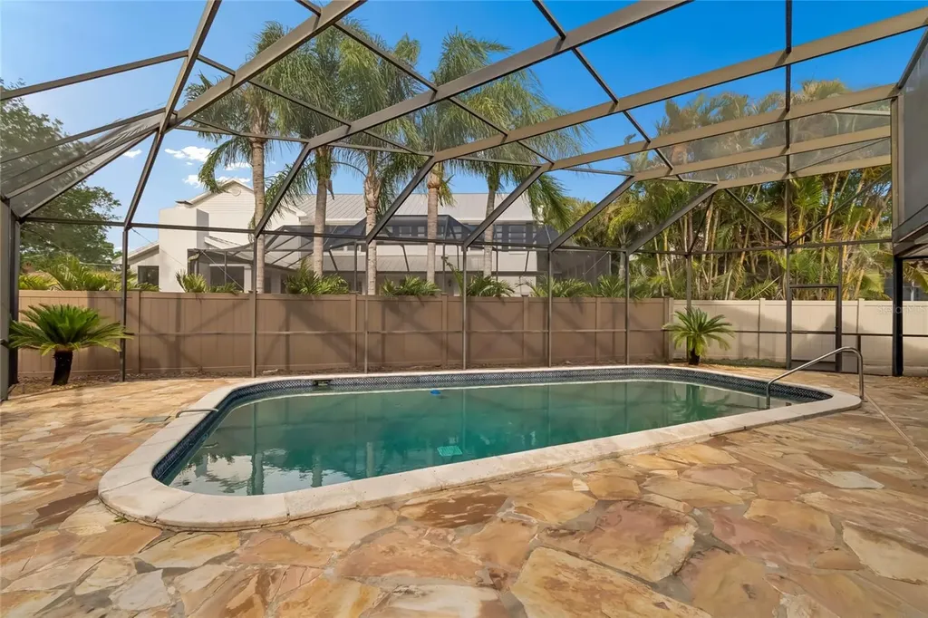 99 Ladoga Avenue Tampa FL 33606