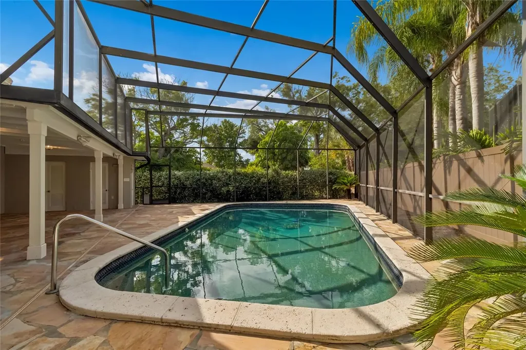 99 Ladoga Avenue Tampa FL 33606