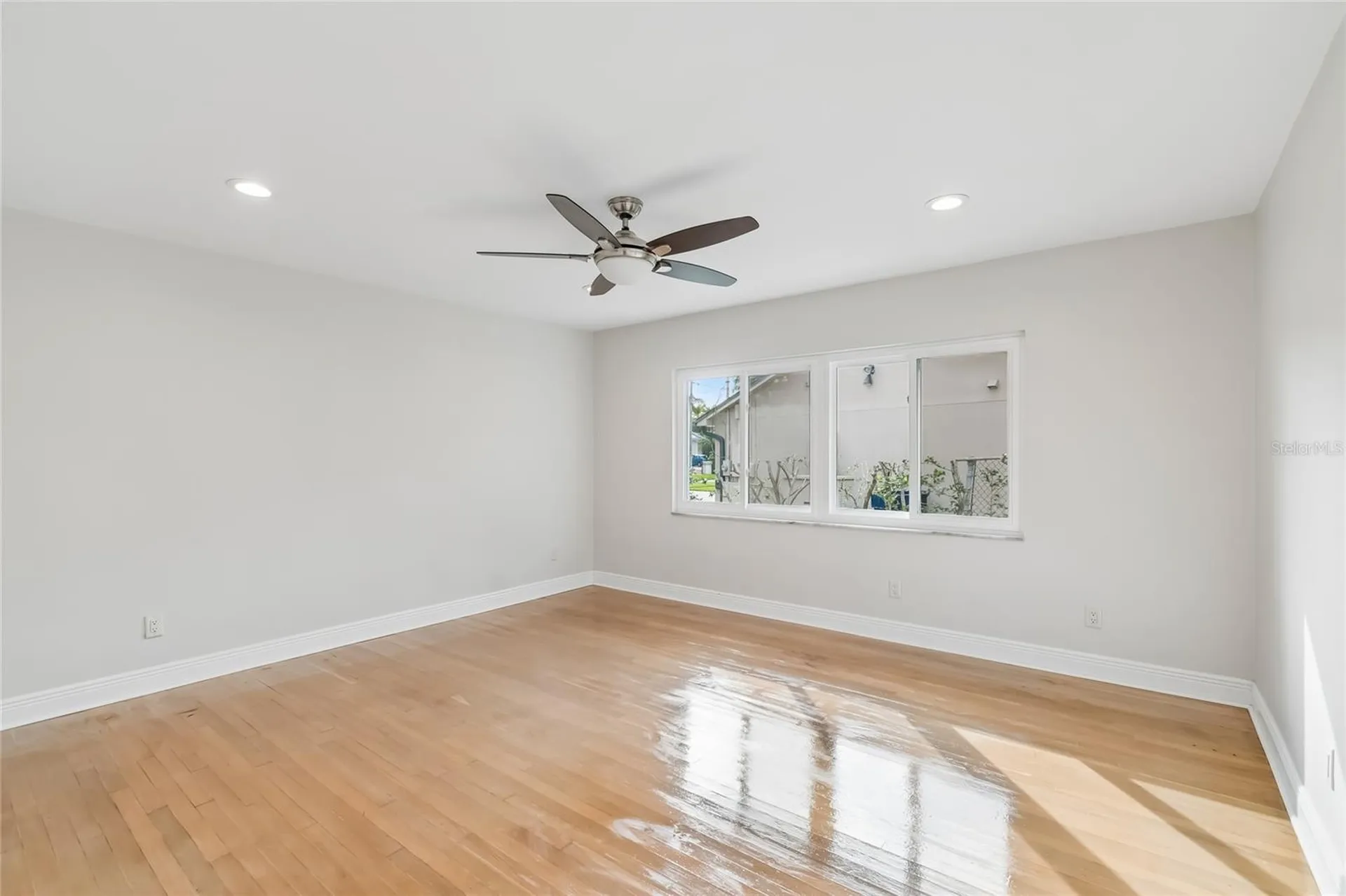 99 Ladoga Avenue Tampa FL 33606