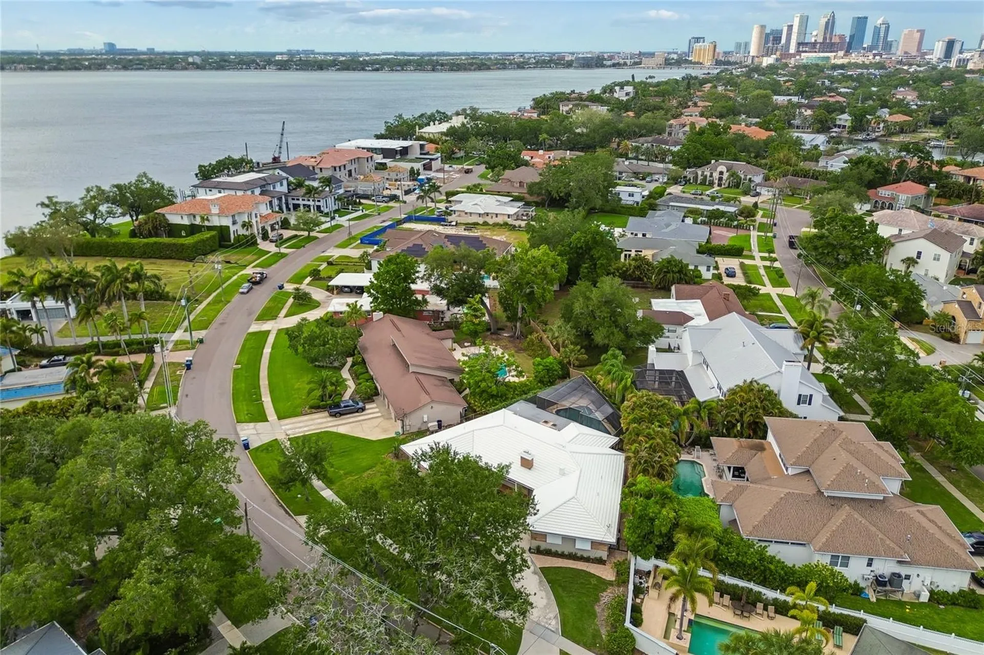 99 Ladoga Avenue Tampa FL 33606