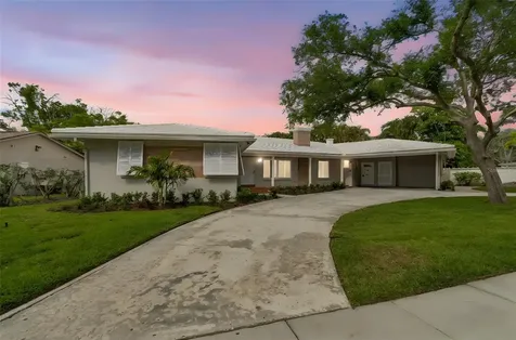 99 Ladoga Avenue Tampa FL 33606