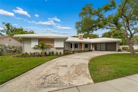 99 Ladoga Avenue Tampa FL 33606