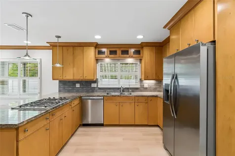 99 Ladoga Avenue Tampa FL 33606