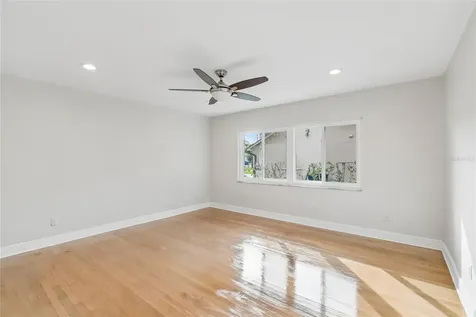 99 Ladoga Avenue Tampa FL 33606