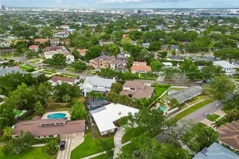 99 Ladoga Avenue Tampa FL 33606