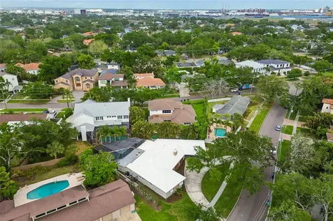 99 Ladoga Avenue Tampa FL 33606