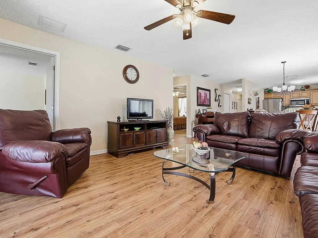 8830 SE 168th Sedgwick Place The Villages FL 32162