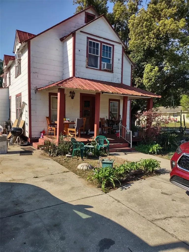 399 W 6th Street Frostproof FL 33843