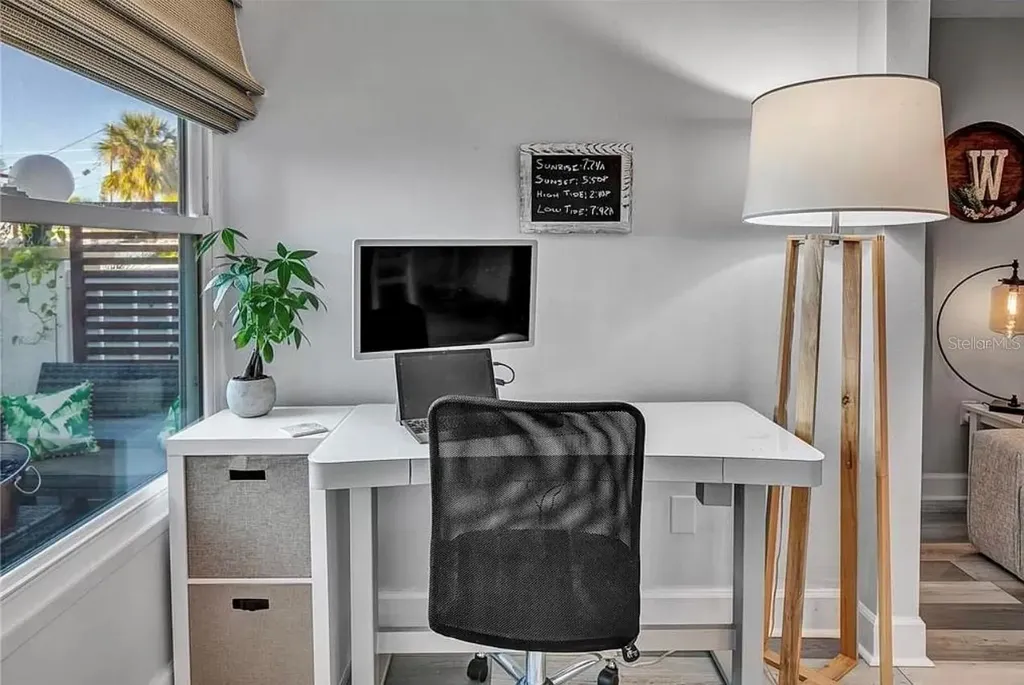 661 Poinsettia Avenue Clearwater Beach FL 33767
