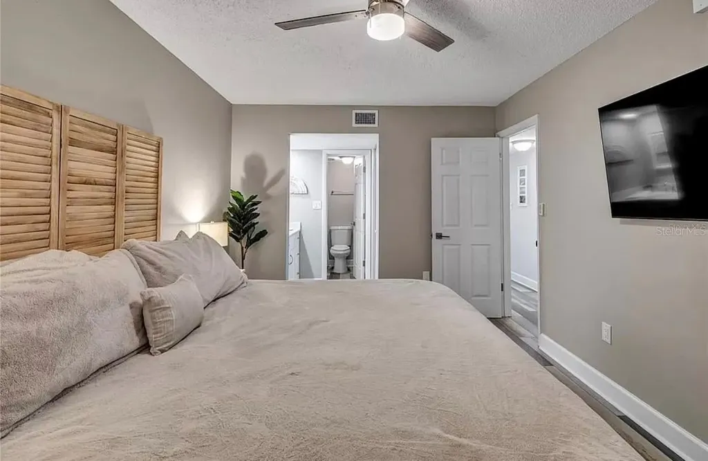 661 Poinsettia Avenue Clearwater Beach FL 33767