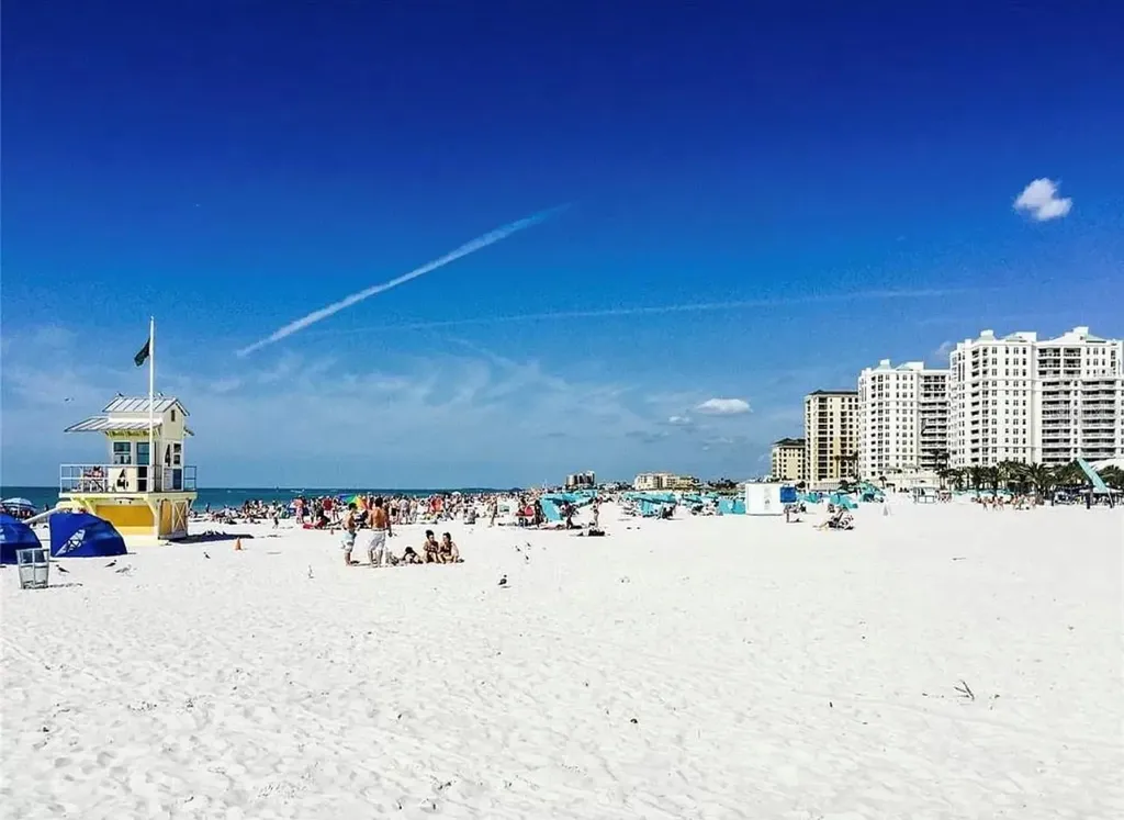661 Poinsettia Avenue Clearwater Beach FL 33767