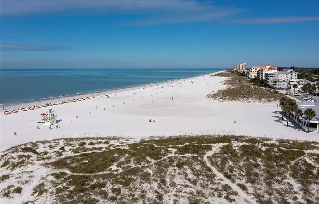 661 Poinsettia Avenue Clearwater Beach FL 33767
