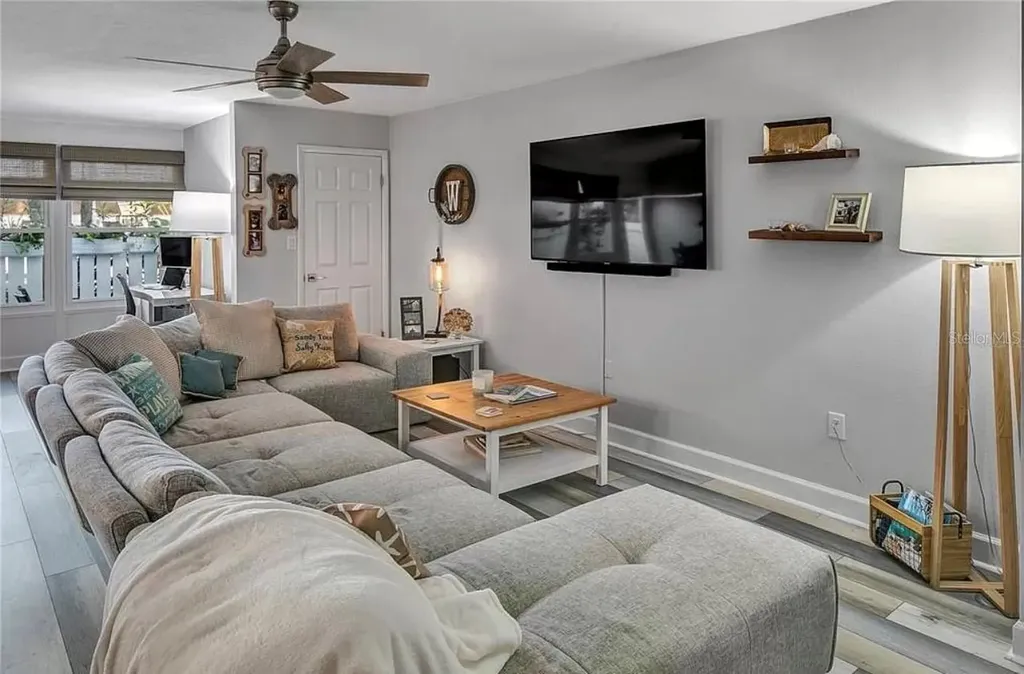 661 Poinsettia Avenue Clearwater Beach FL 33767