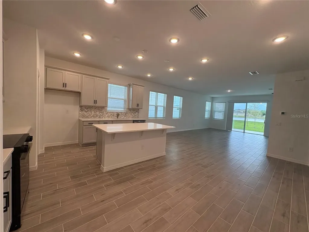 1876 Columbus Path St Cloud FL 34771