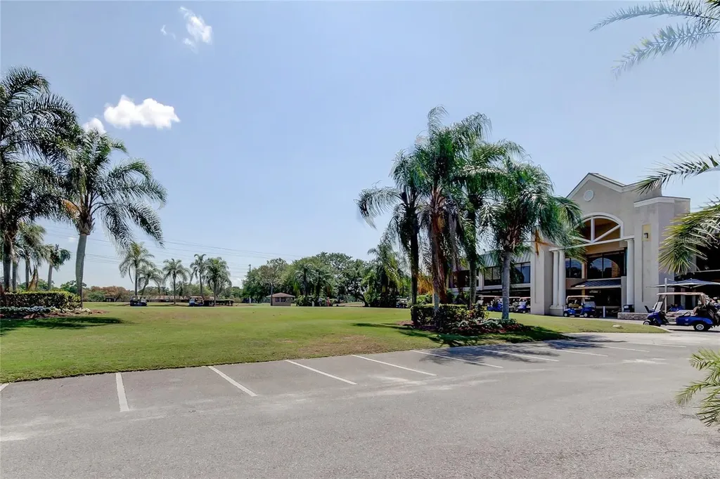 260 Woodlake E Oldsmar FL 34677