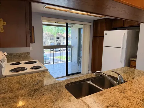 260 Woodlake E Oldsmar FL 34677