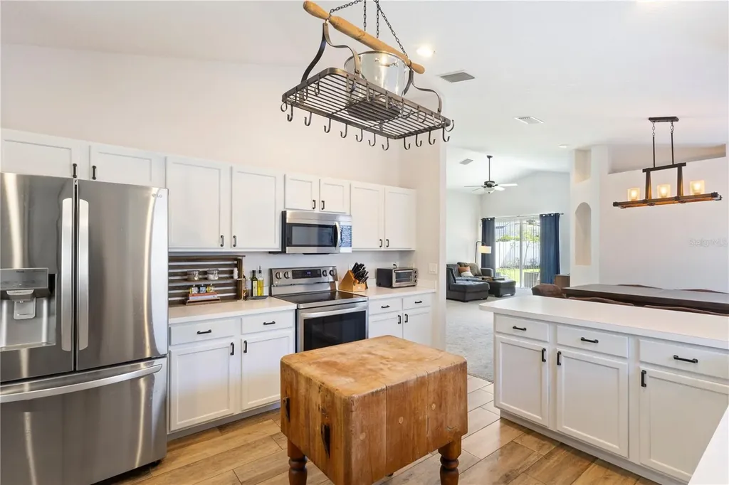 3204 Prairie Iris Drive Land O Lakes FL 34638