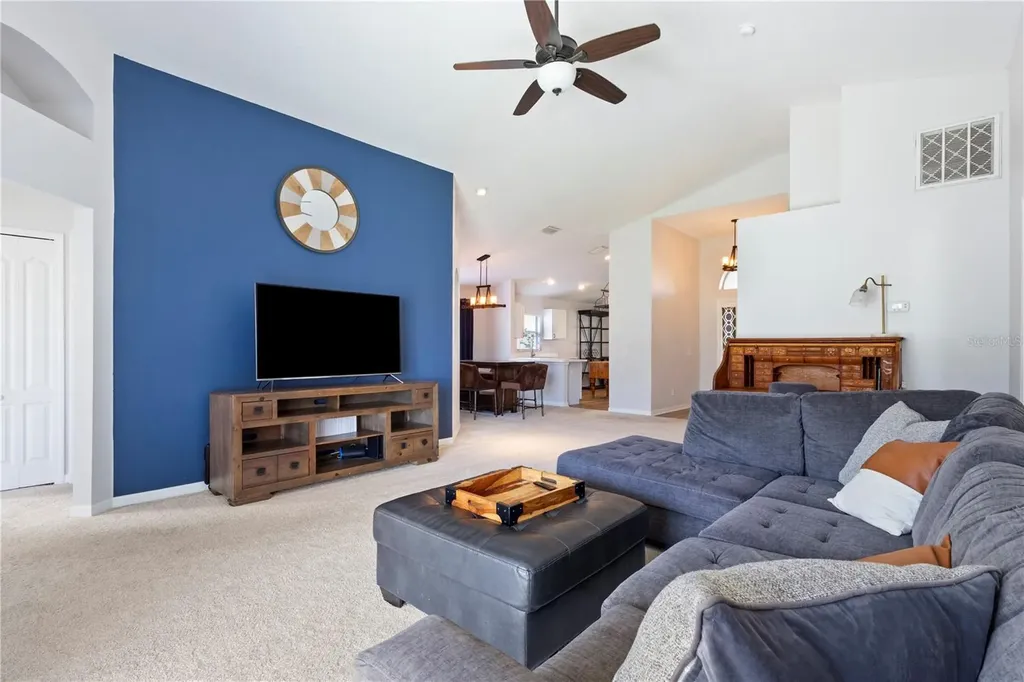 3204 Prairie Iris Drive Land O Lakes FL 34638