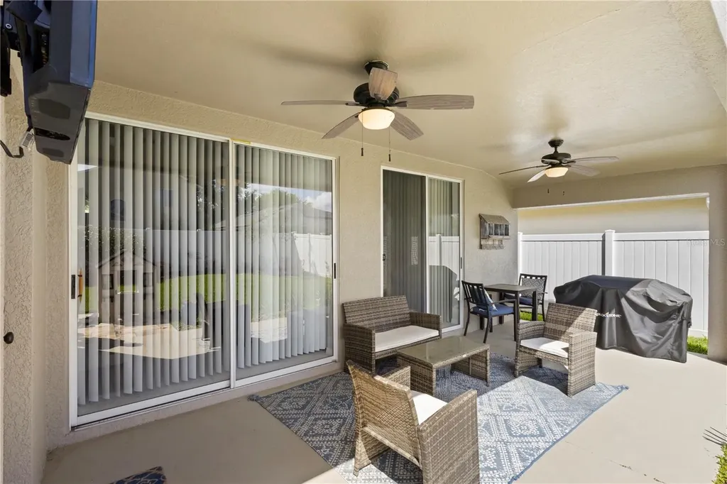 3204 Prairie Iris Drive Land O Lakes FL 34638