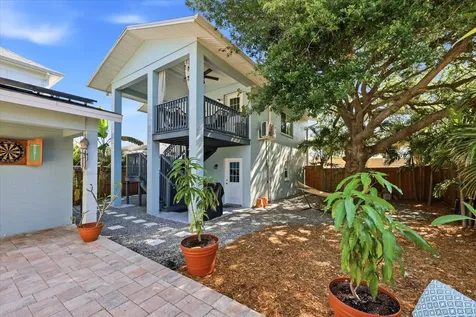 3021 10th Street N St Petersburg FL 33704