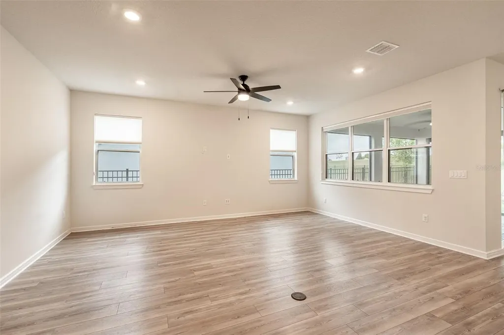 15966 Winding Bluff Drive Montverde FL 34756