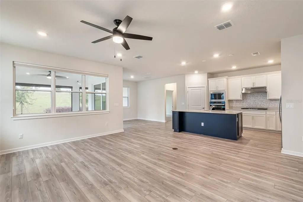15966 Winding Bluff Drive Montverde FL 34756