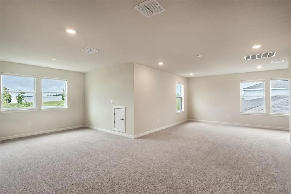 15966 Winding Bluff Drive Montverde FL 34756