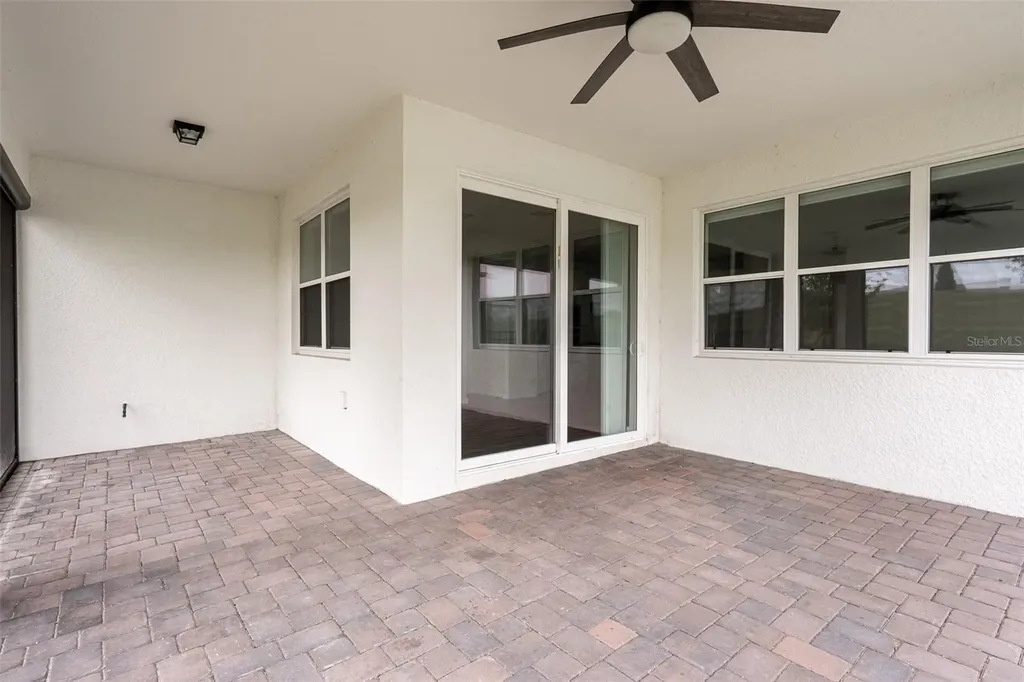15966 Winding Bluff Drive Montverde FL 34756