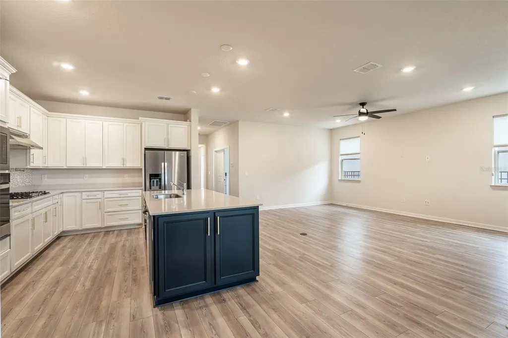 15966 Winding Bluff Drive Montverde FL 34756